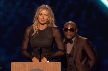 Maria Sharapova vs. Floyd Mayweather
