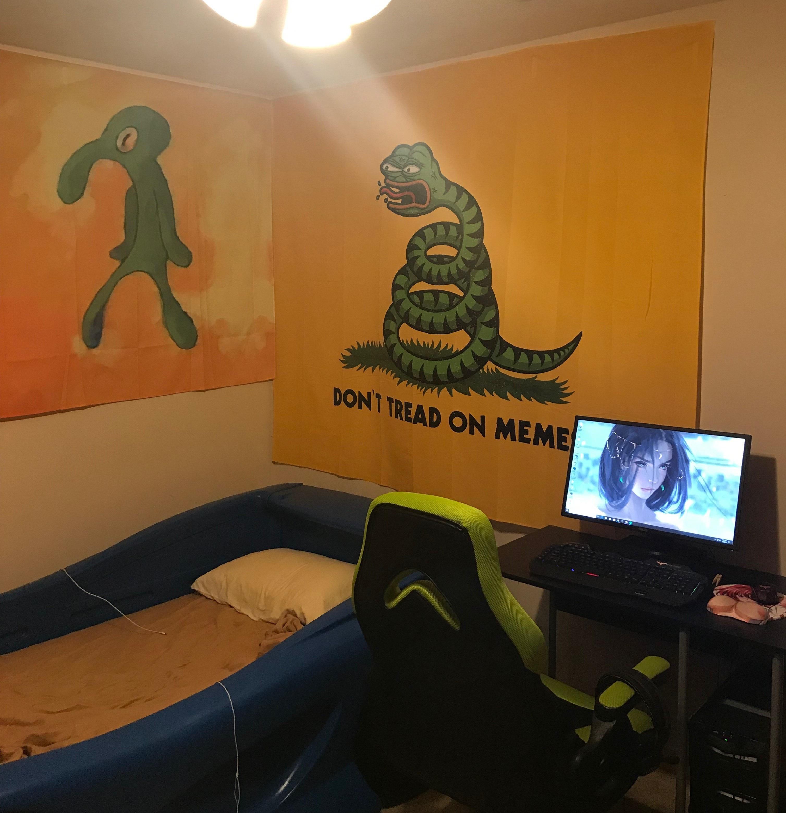 Guys really live in Plato's Cave like this and don't see any issue