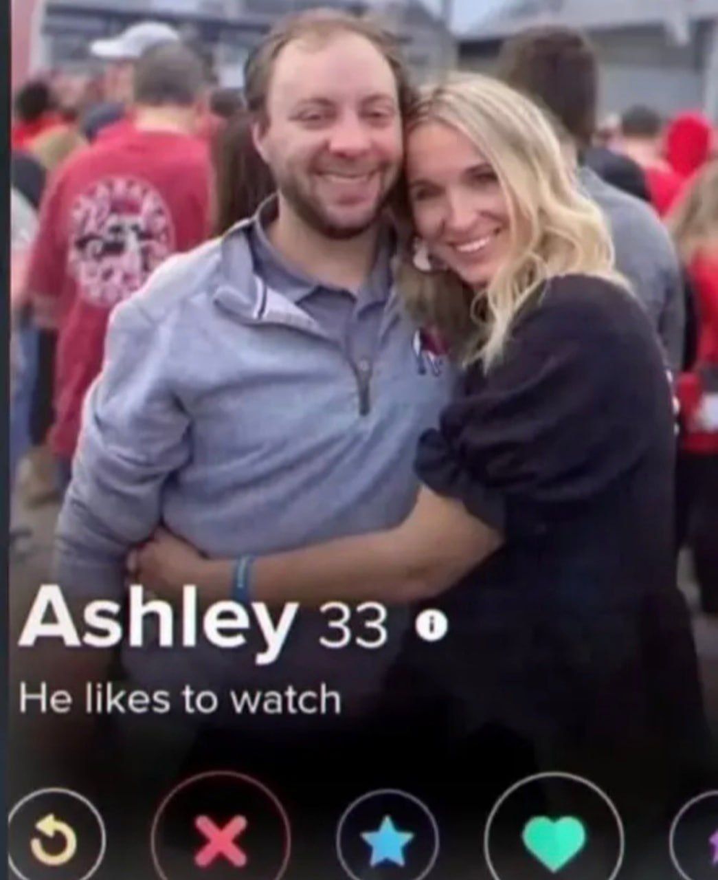 Which one's Ashley and which one's Tom?