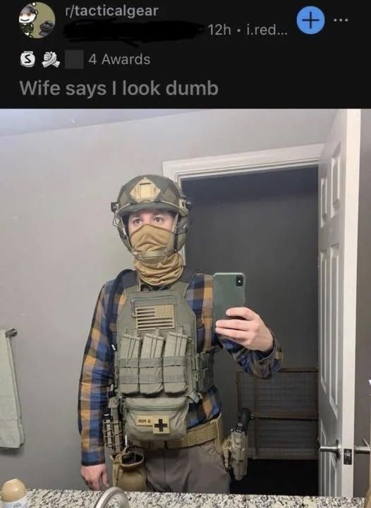 He looks like he drops lvl 1 loot