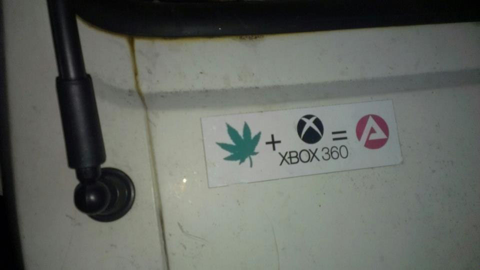 The last symbol is the german jobcenter