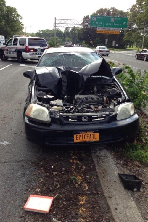 Fitting license plate