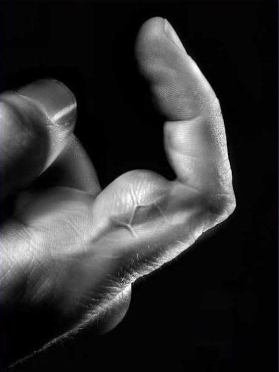 This is what your girlfriend likes! Not that sixpack!