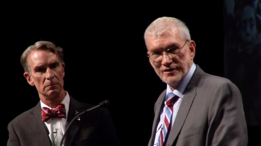 It looks like Bill is about to b*tch slap the sh*t out of Ken