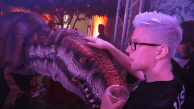 Having a casting for Jurassic Park 4 but you're a next lvl fgt