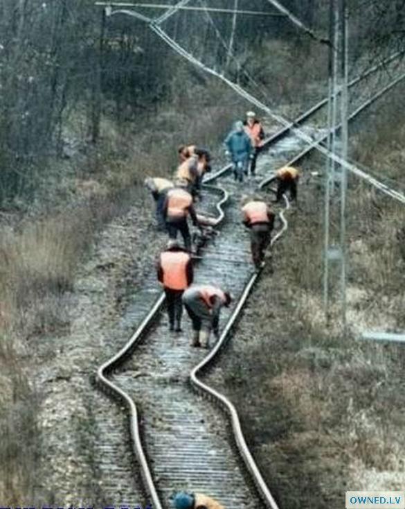 10 guys, 1 job,....searching for them ***s