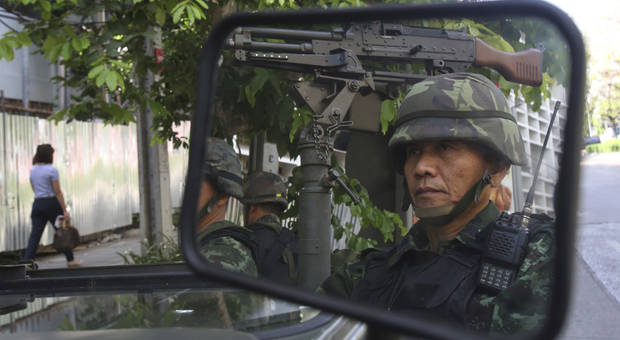It seems to me that this Soldier from Thailand looks very familiar.