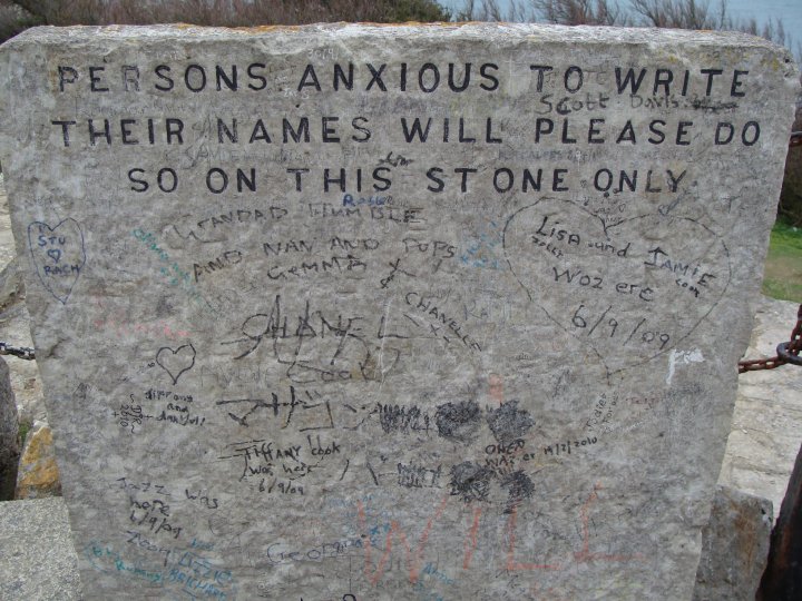 A very British response to graffiti
