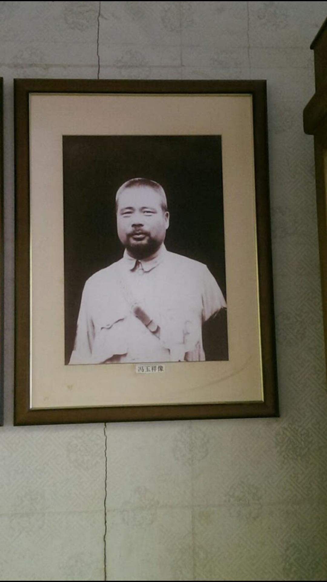 Found Asian Brad Pitt while in Beijing