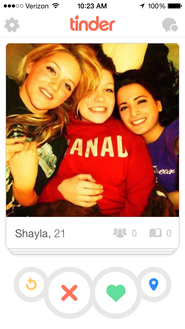 Now that is one unfortunate shirt to be wearing on tinder.