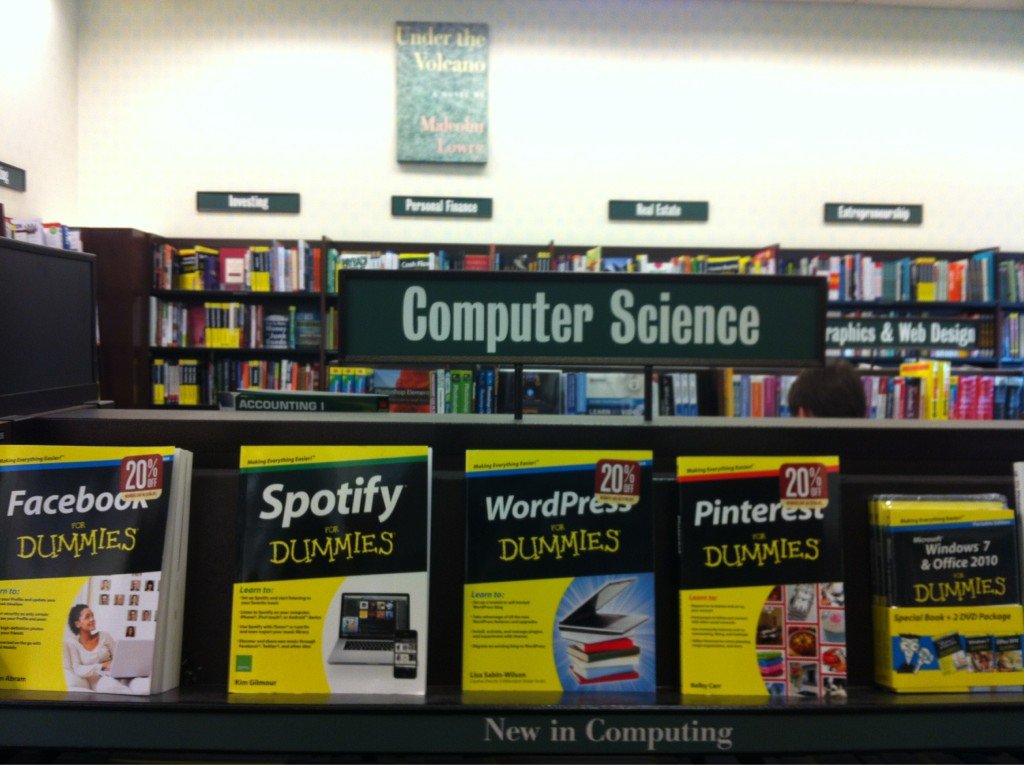 The Computer Science Section at Barnes and Noble is Pretty Sad