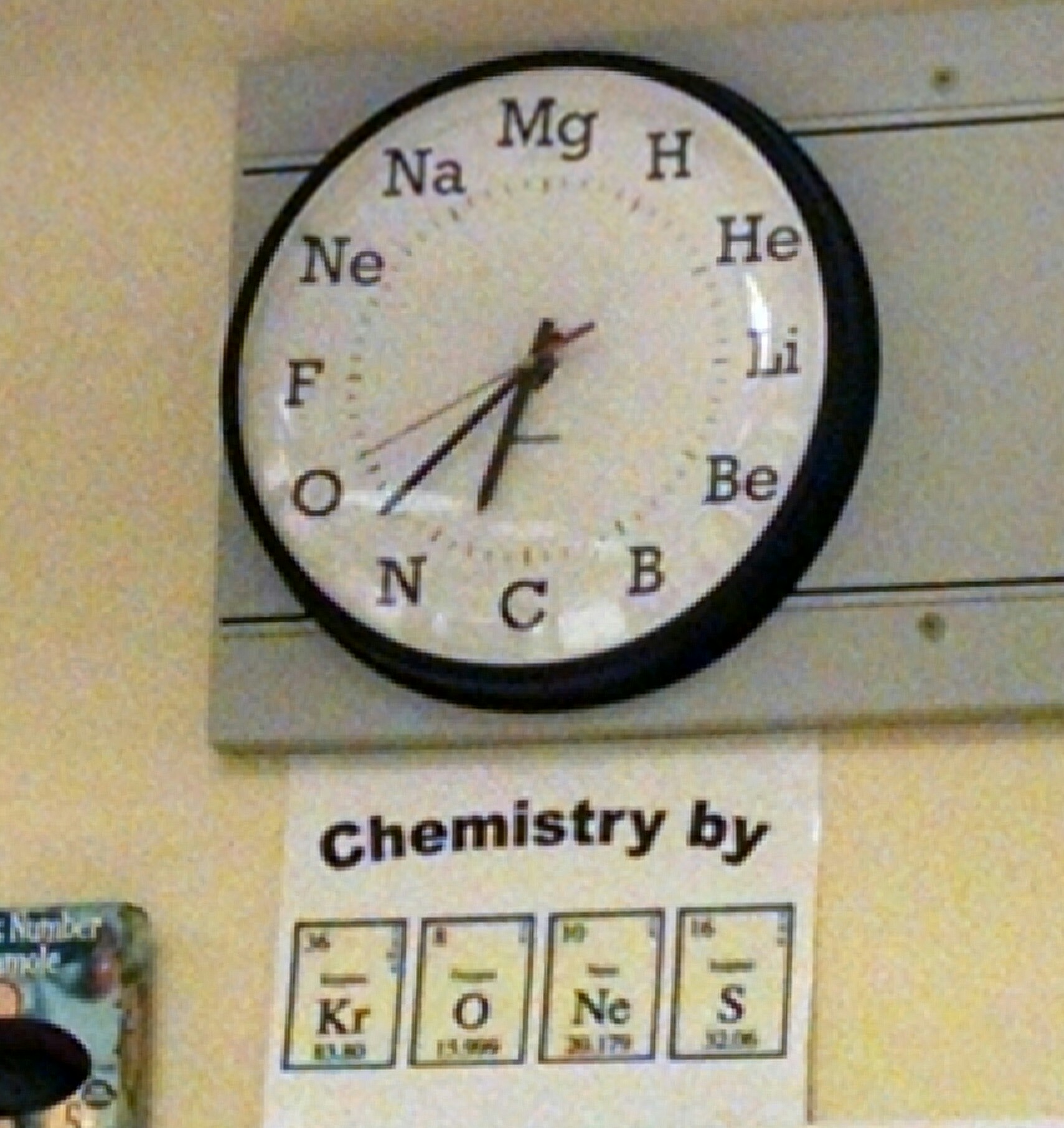 Atomic weight clock