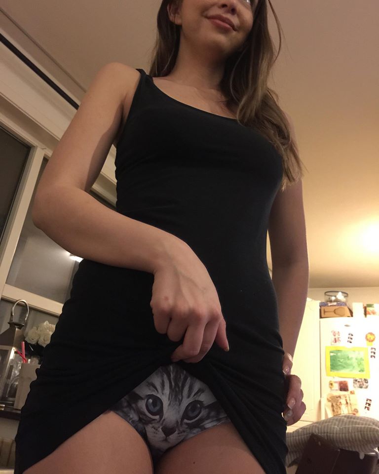 Flashing Her Pussy 50