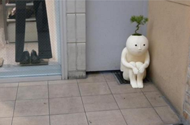 This statue has seen some ***ed up shit