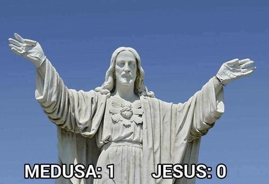 Jesus vs Medusa