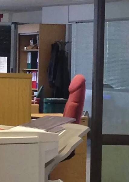 This sideways office chair.