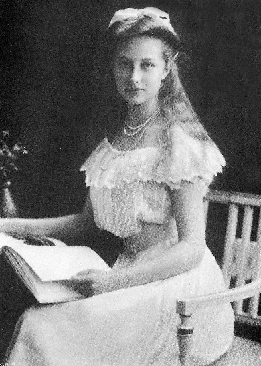 Princess Victoria Louise of Prussia, 1910