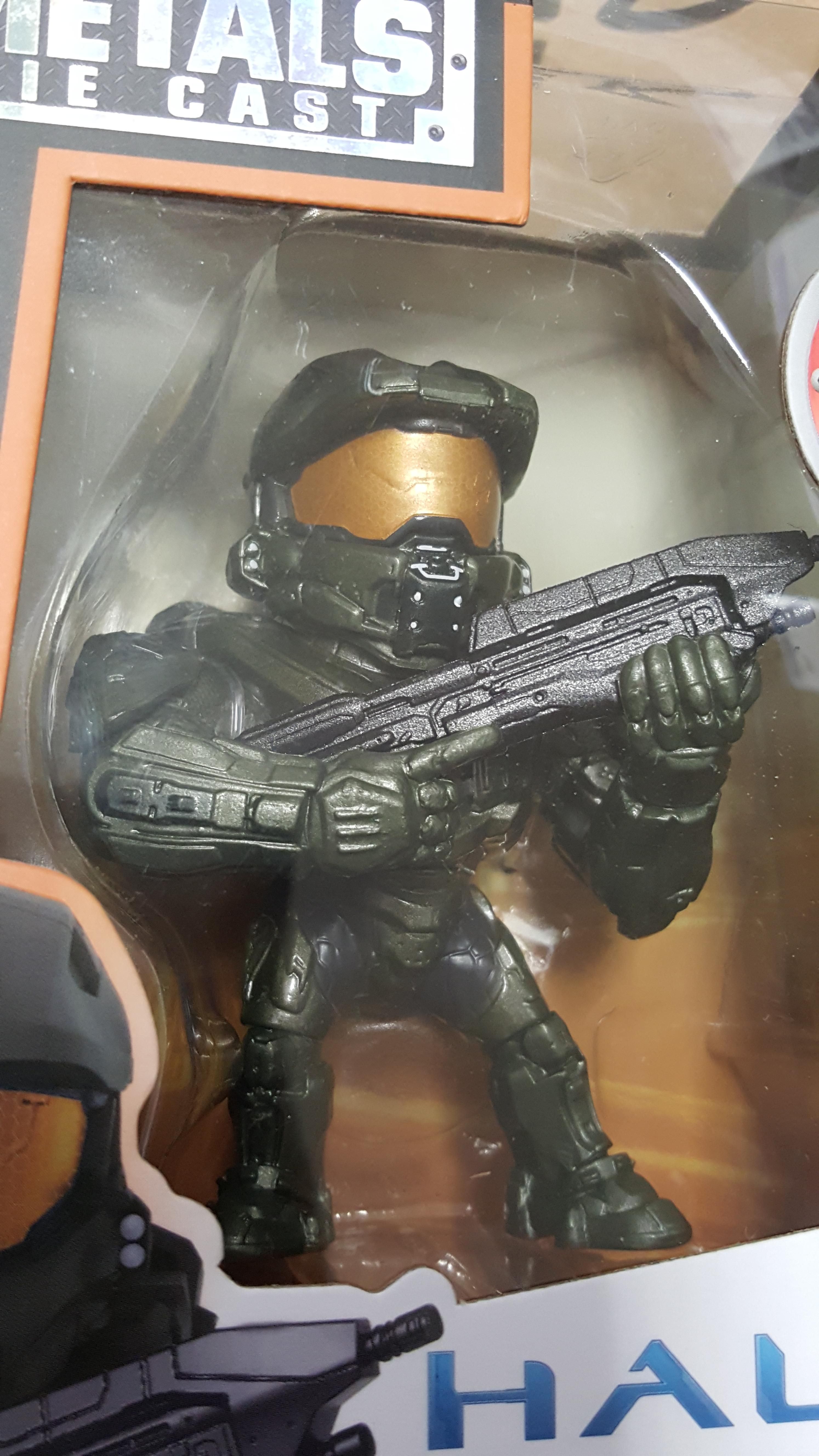 Looks like Master Chief's been skipping leg day