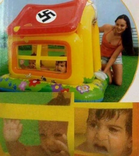 Two young jewish children being gassed in auschwitz. (1944, colourised)