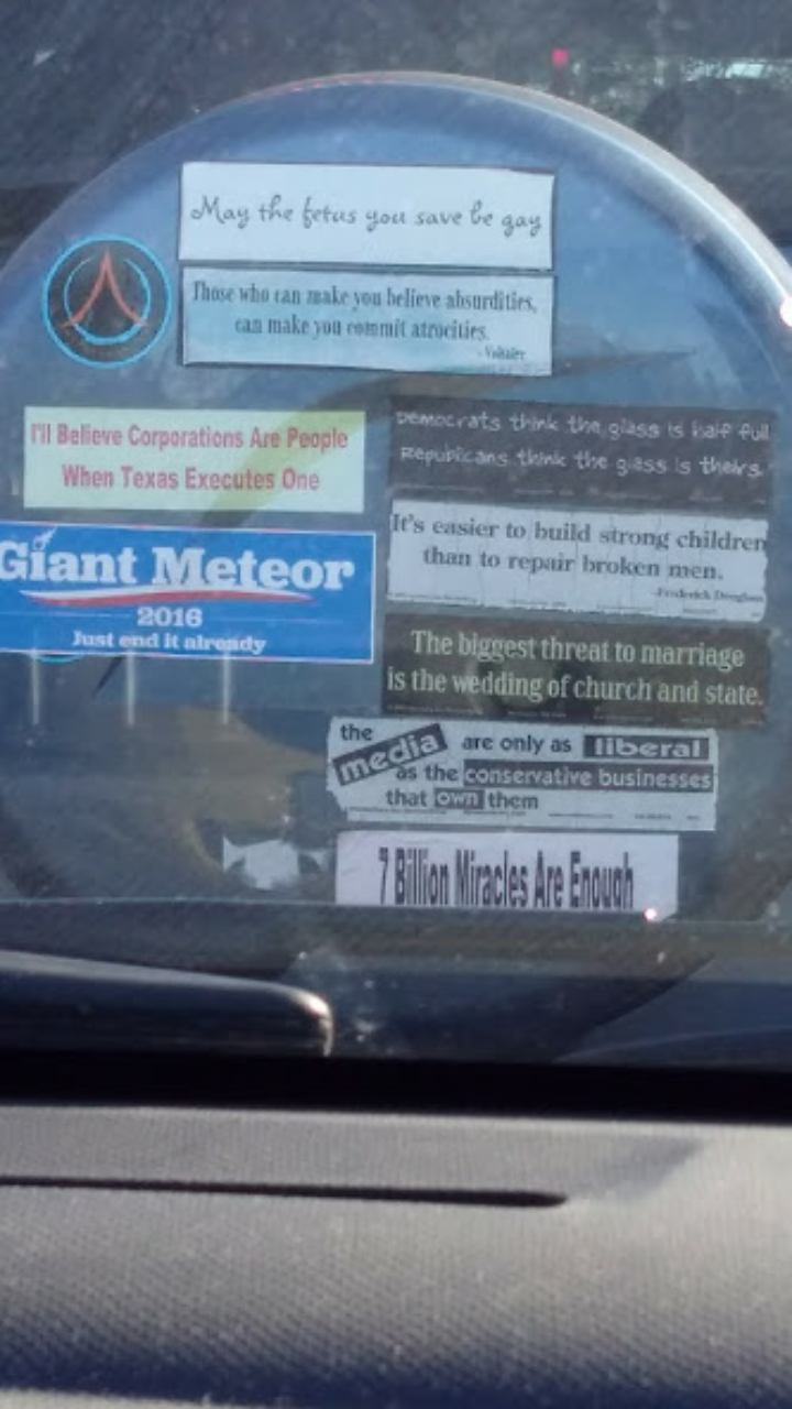 Was behind this car at a red light.