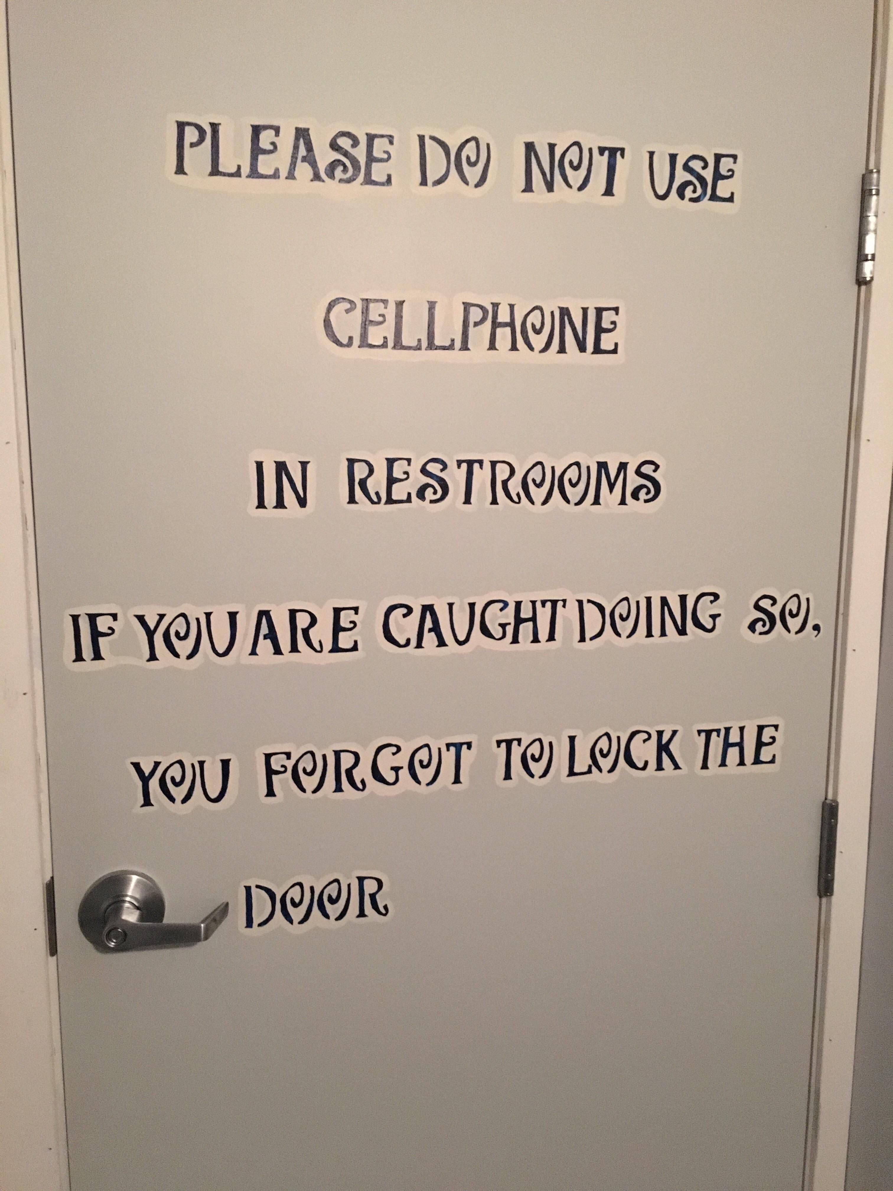 Please do not use cellphone...