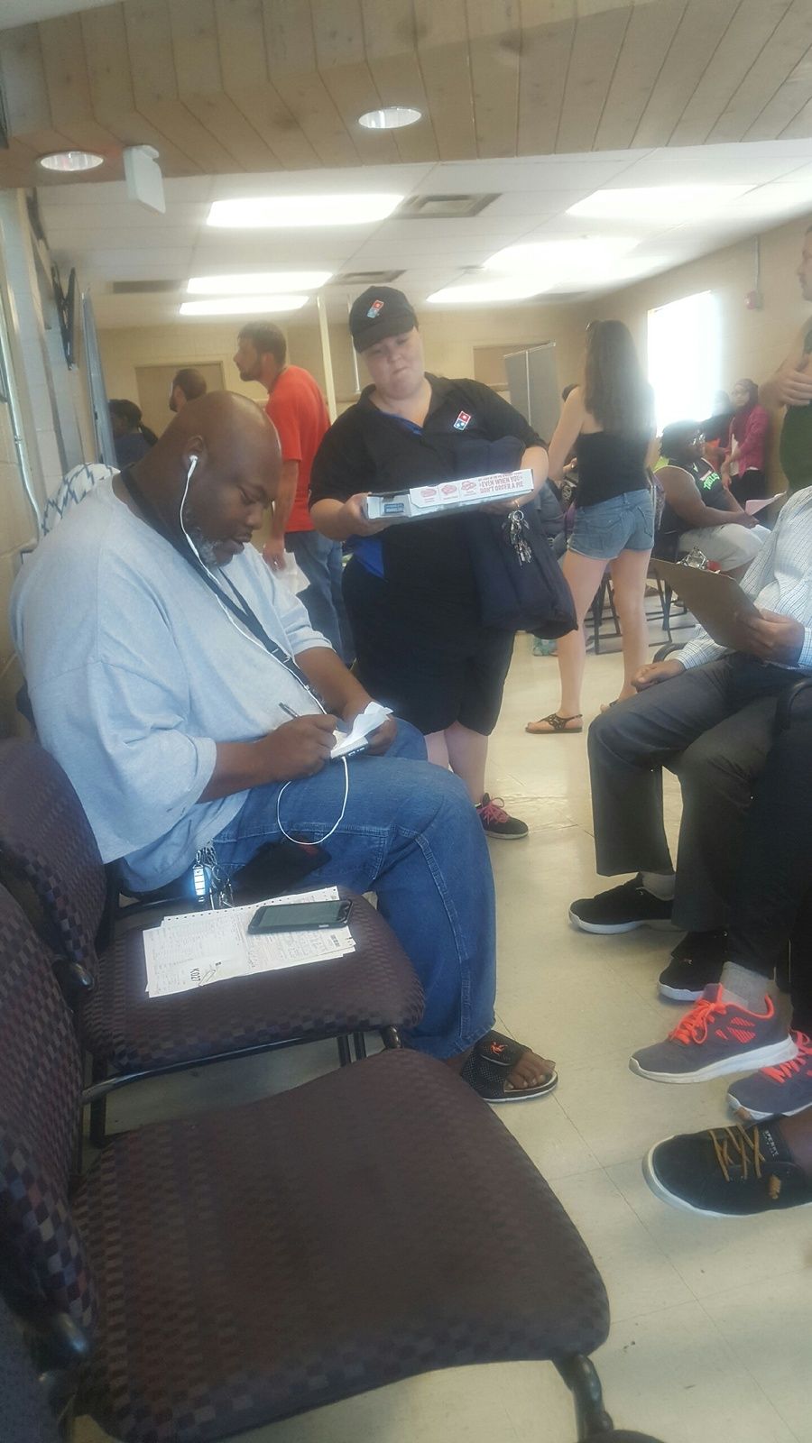 My friend sent me this while at the DMV. This guy got fed up with waiting so he ordered a pizza.