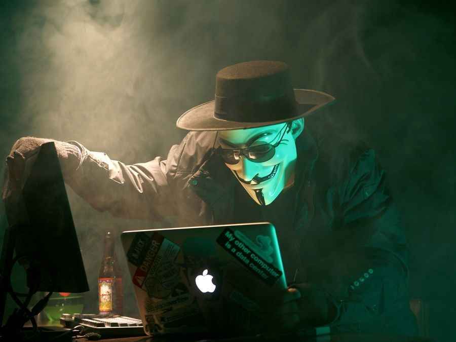 When f̶a̶c̶e̶b̶o̶o̶k̶ HL bans you but you log from another account
