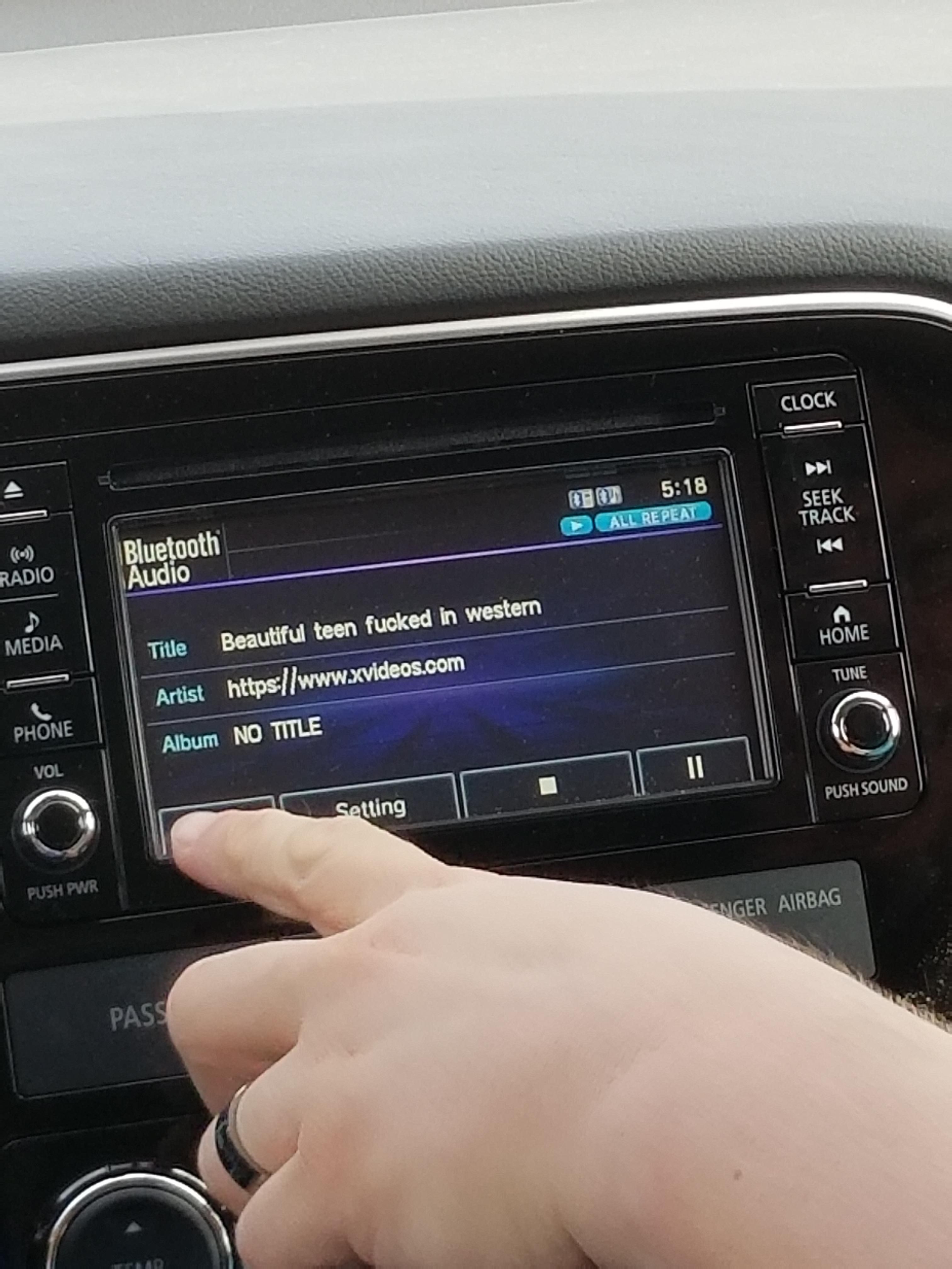 Awkward family roadtrip- Bluetooth automatically connected to dad's phone