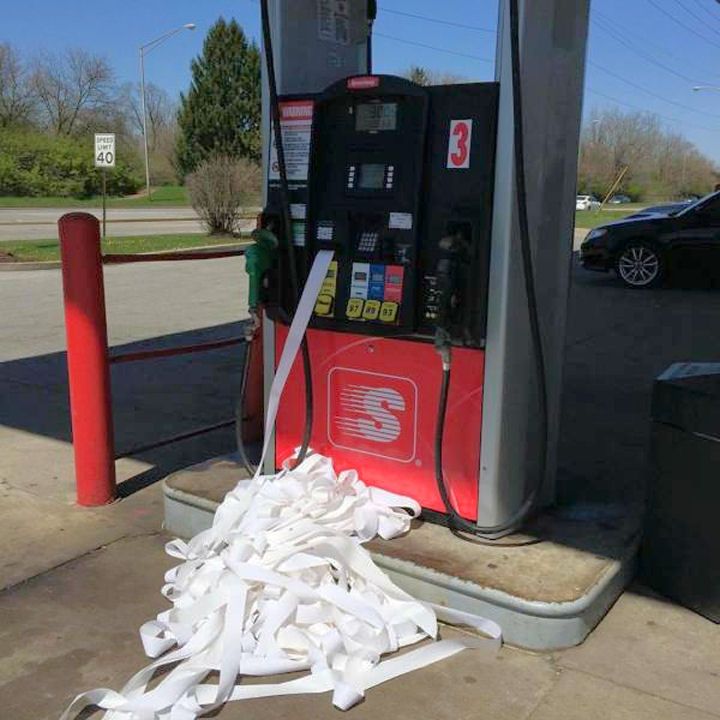 Passive aggressive gas pump will give you your goddamn receipt.
