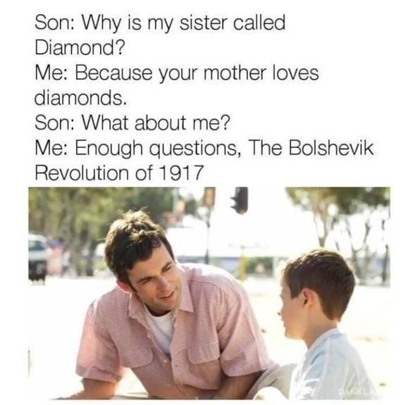 ☭