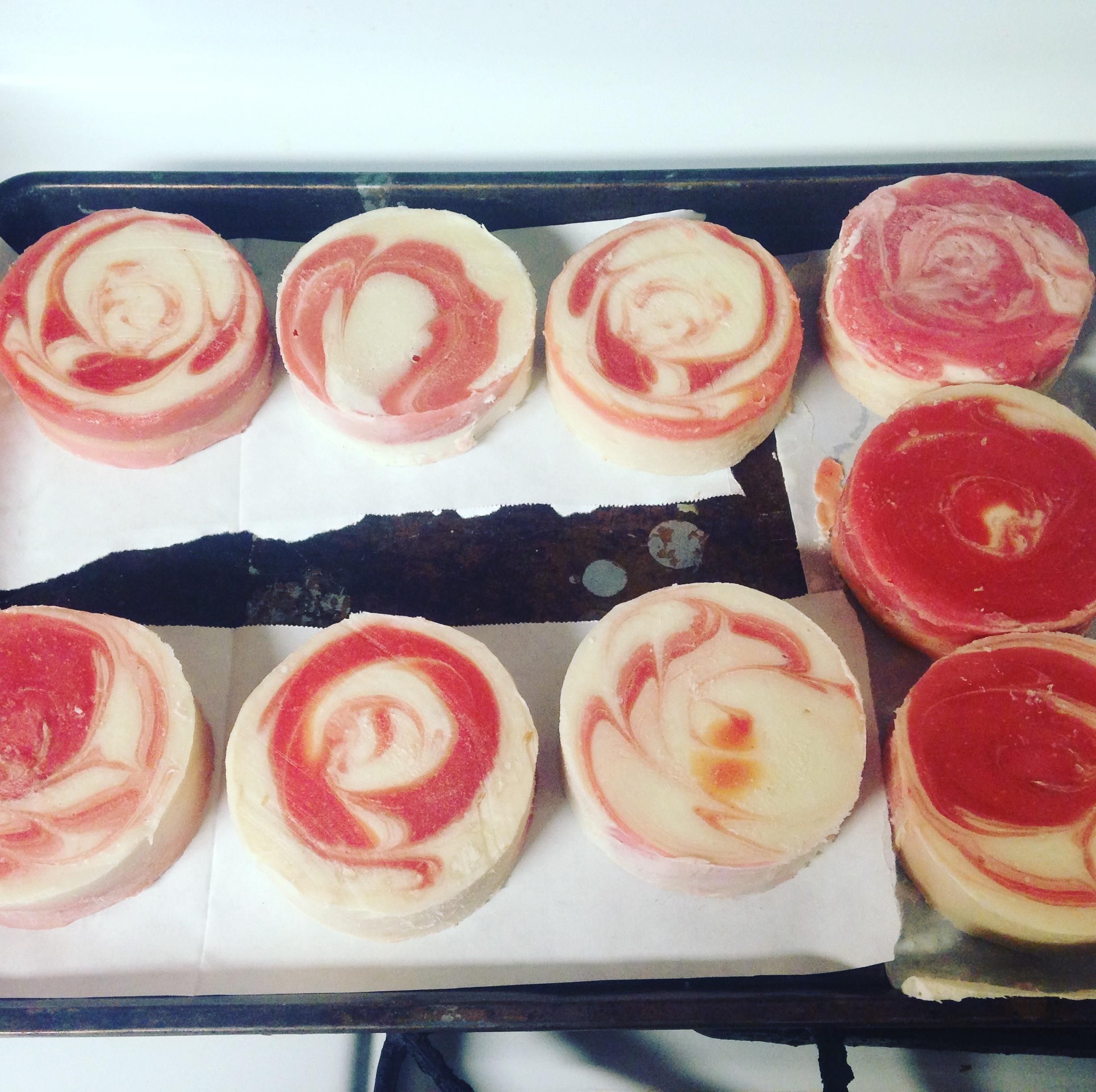 I too tried to make peppermint swirl soap, I have some fatty bacon rolls now.