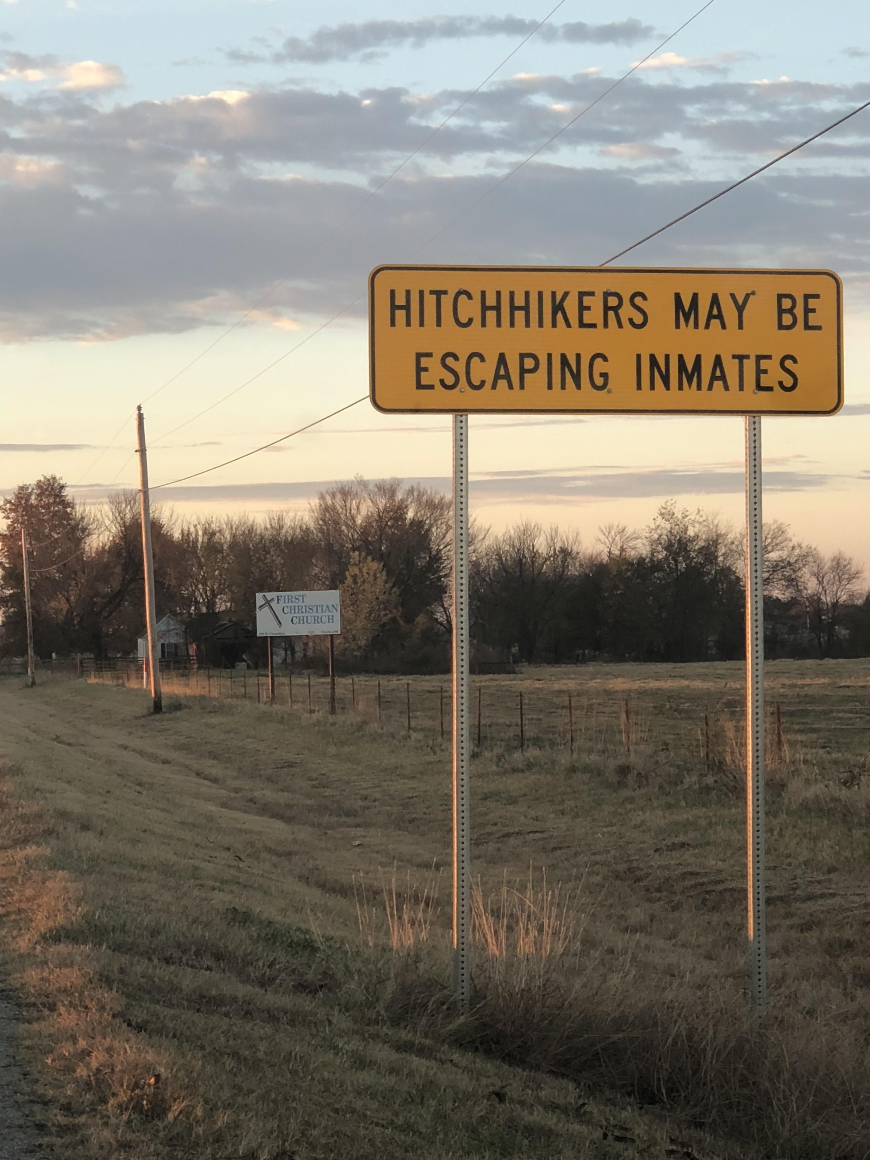 ‪“Pick up a hitchhiker, because they might be running away from a prison inmate.” ‬