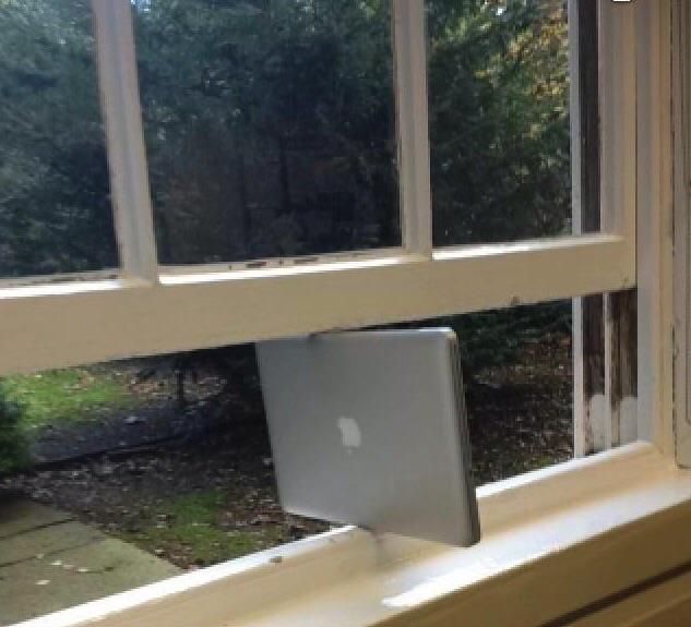 This Mac supports Windows.