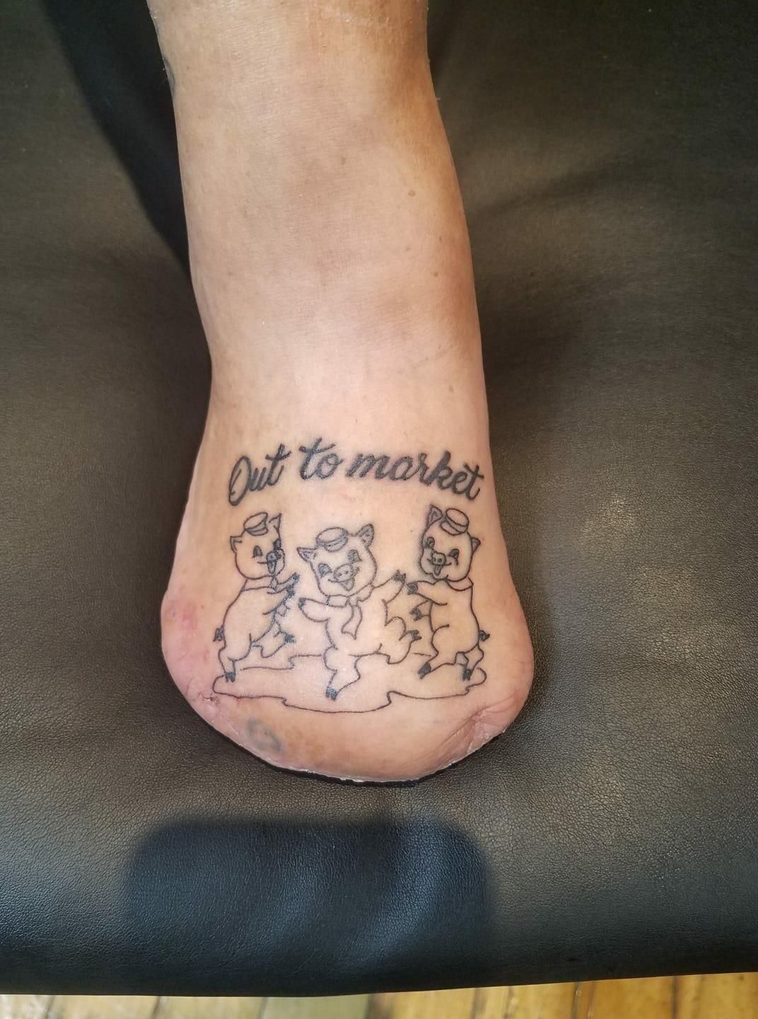 Friend had to get all of her toes removed. She commemorated the surgery with this tattoo.