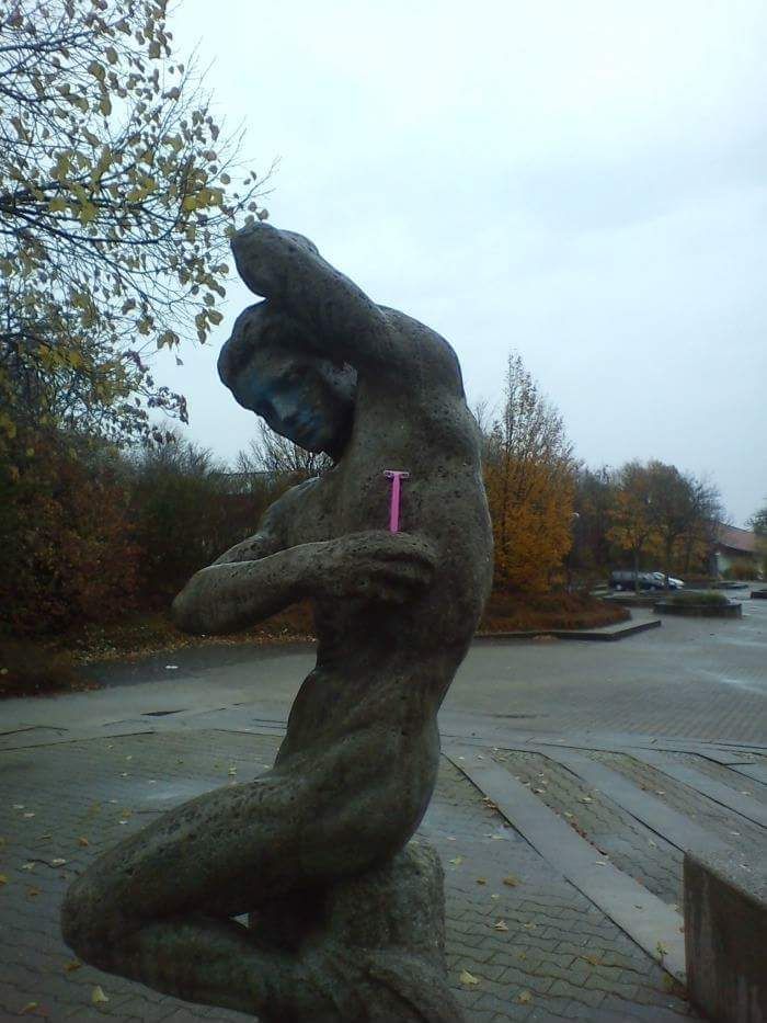 Just a statue practicing good hygiene