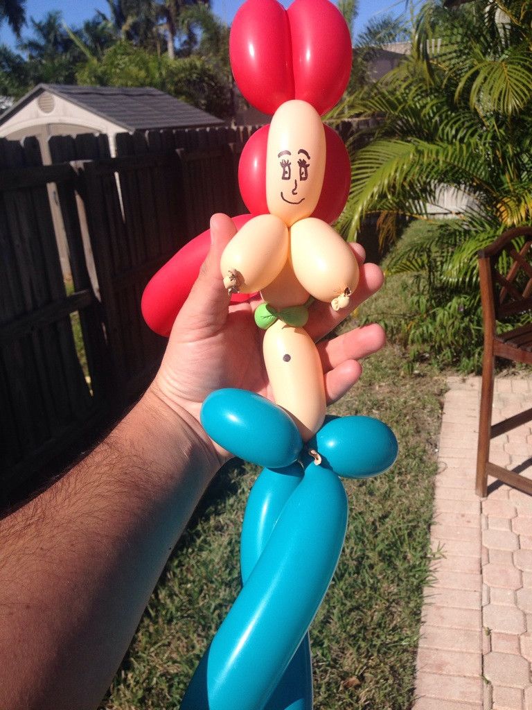 Kids had balloon animals made. Ariel's arms popped and things got awkward.