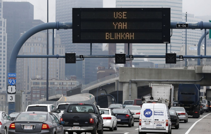 Highway sign in Boston