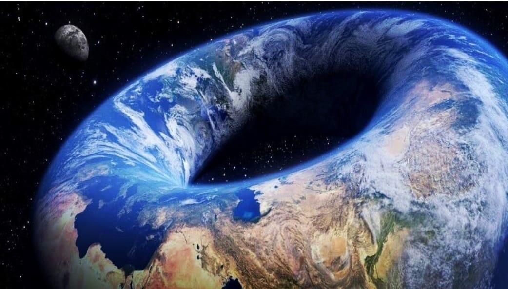 New theory, the Earth isn’t flat, it is doughnut