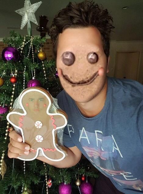 Face swap to get into the Christmas spirit
