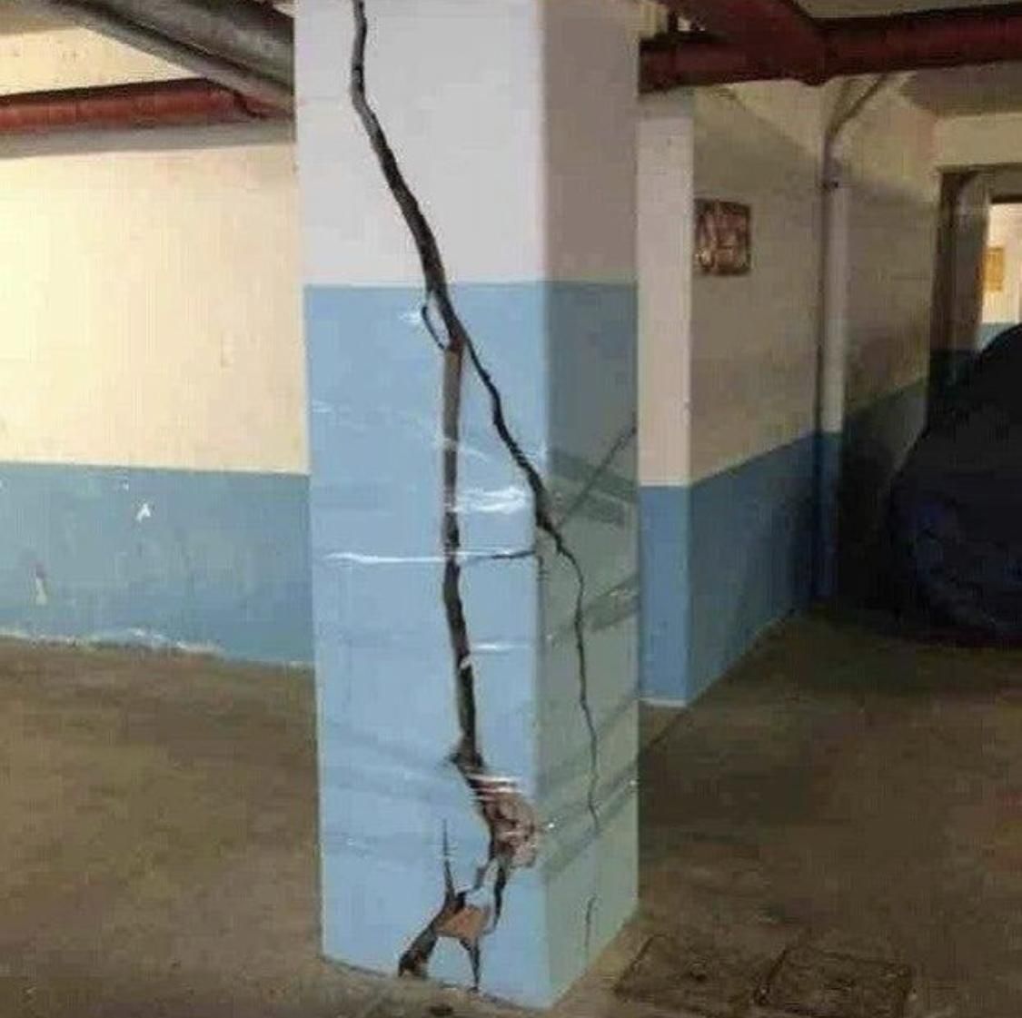 I hope in 2019 we have the same optimism as this guy had when he tried to save this pillar