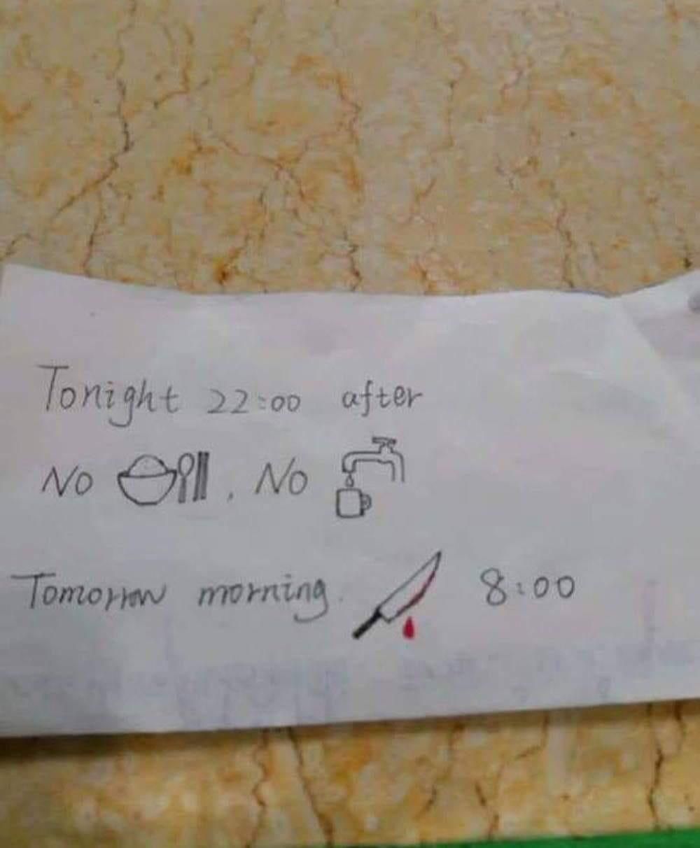 An international student hospitalised in China and the nurse who couldn’t speak English, informed him about his surgery with this note.