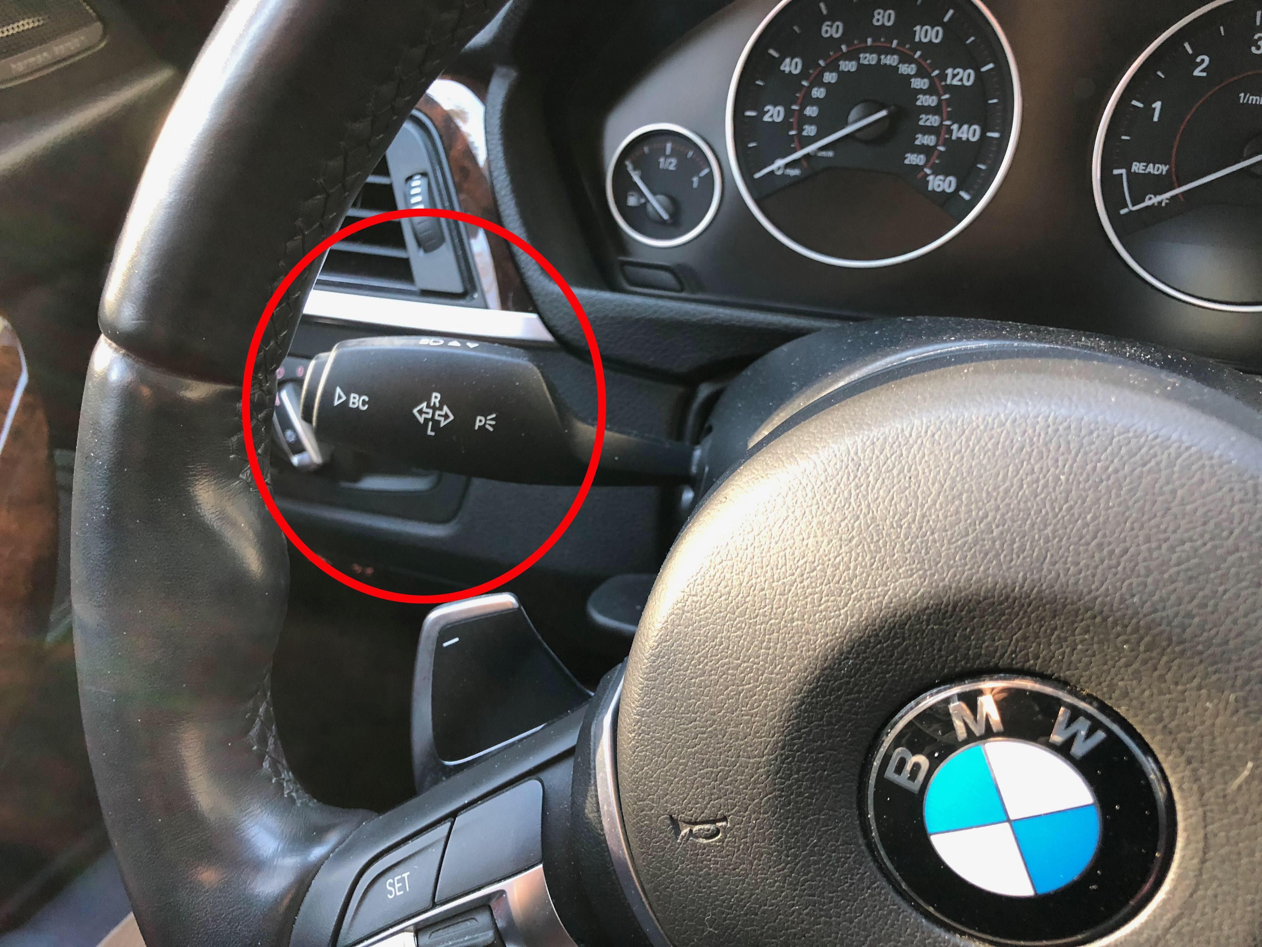 What is this thing? This is my 4th BMW and I’m just noticing it.