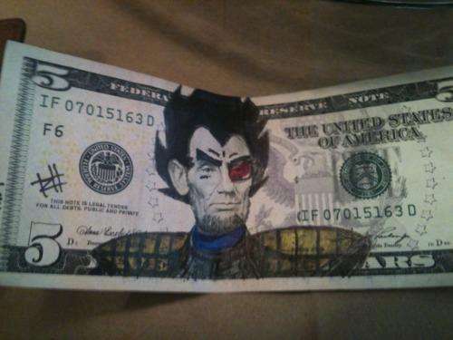 He can scream for 8 hours and become $100, True story!