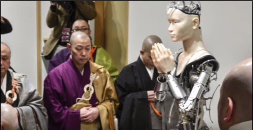 zenyatta's first incarnation preaches with his fleshie brothers