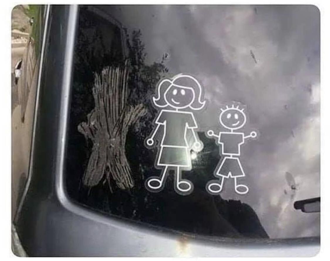She either got divorced or married to Groot