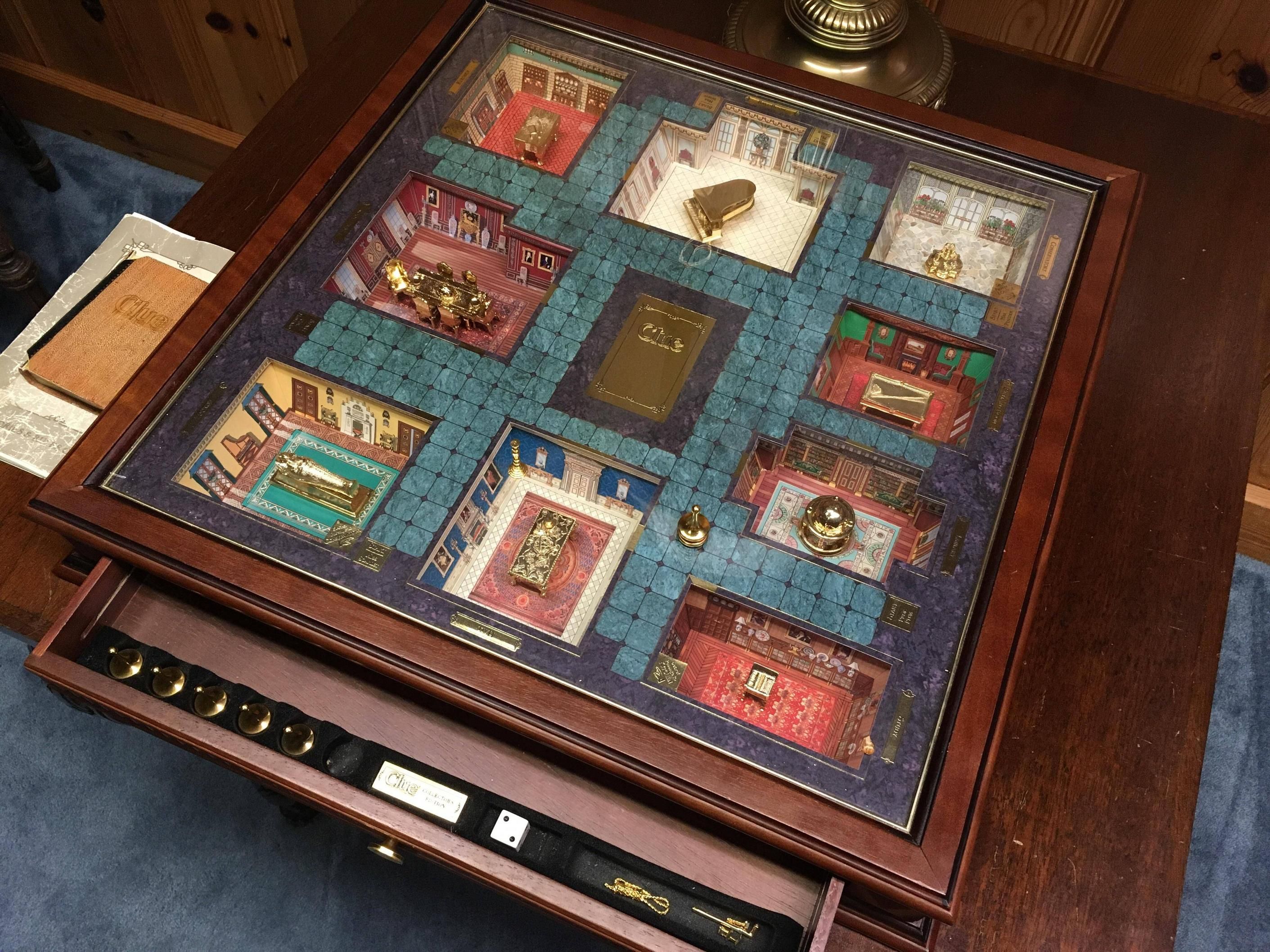 The B&B I stayed in had a 3D version of Clue