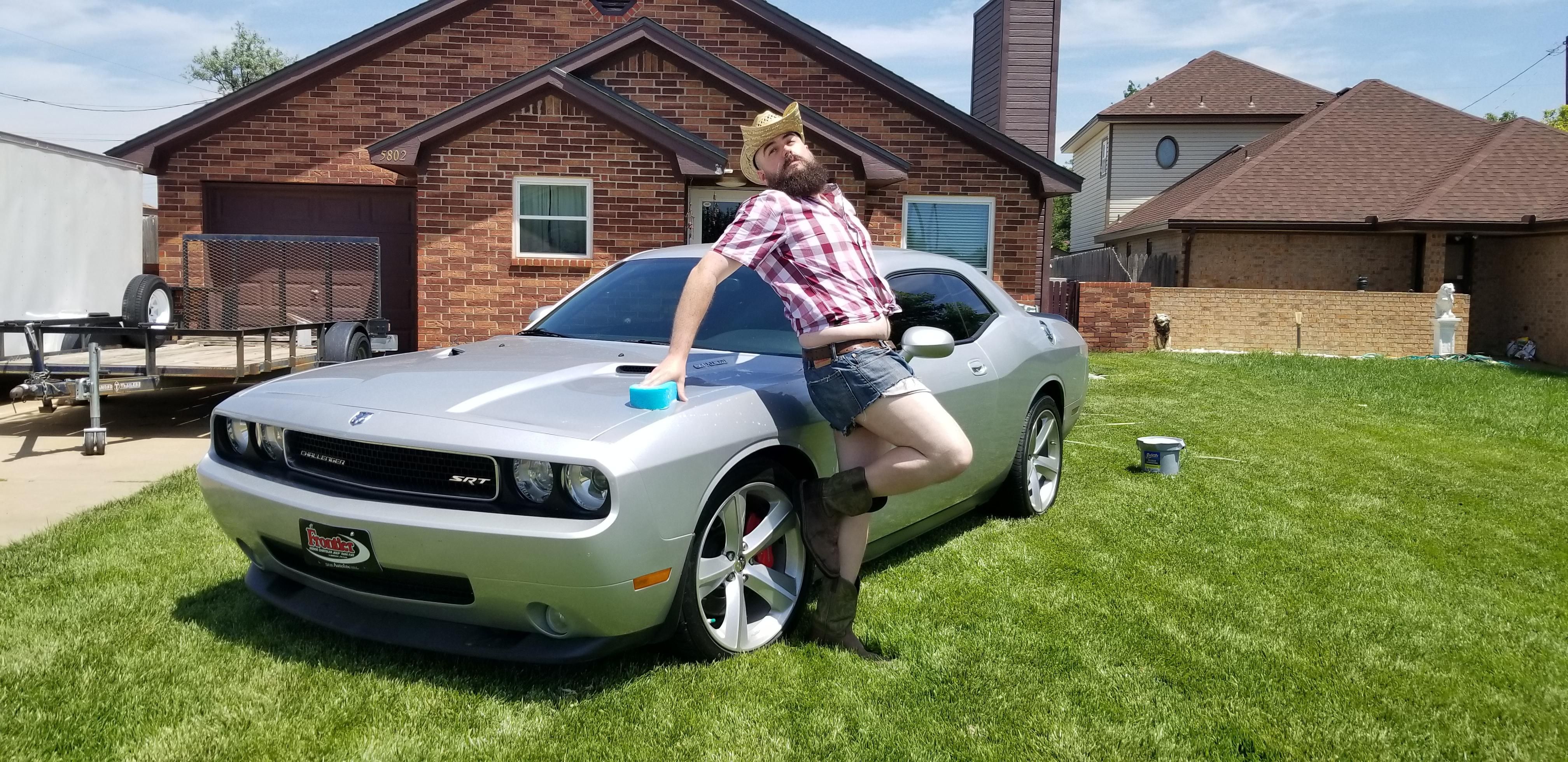 I wanted to celebrate and announce my awesome Father's day gift from my wife. No better way than a sexy photoshoot