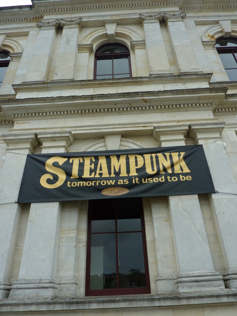 A good definition of steampunk.