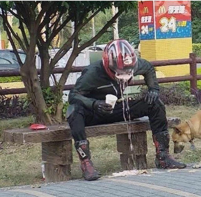红河流淌