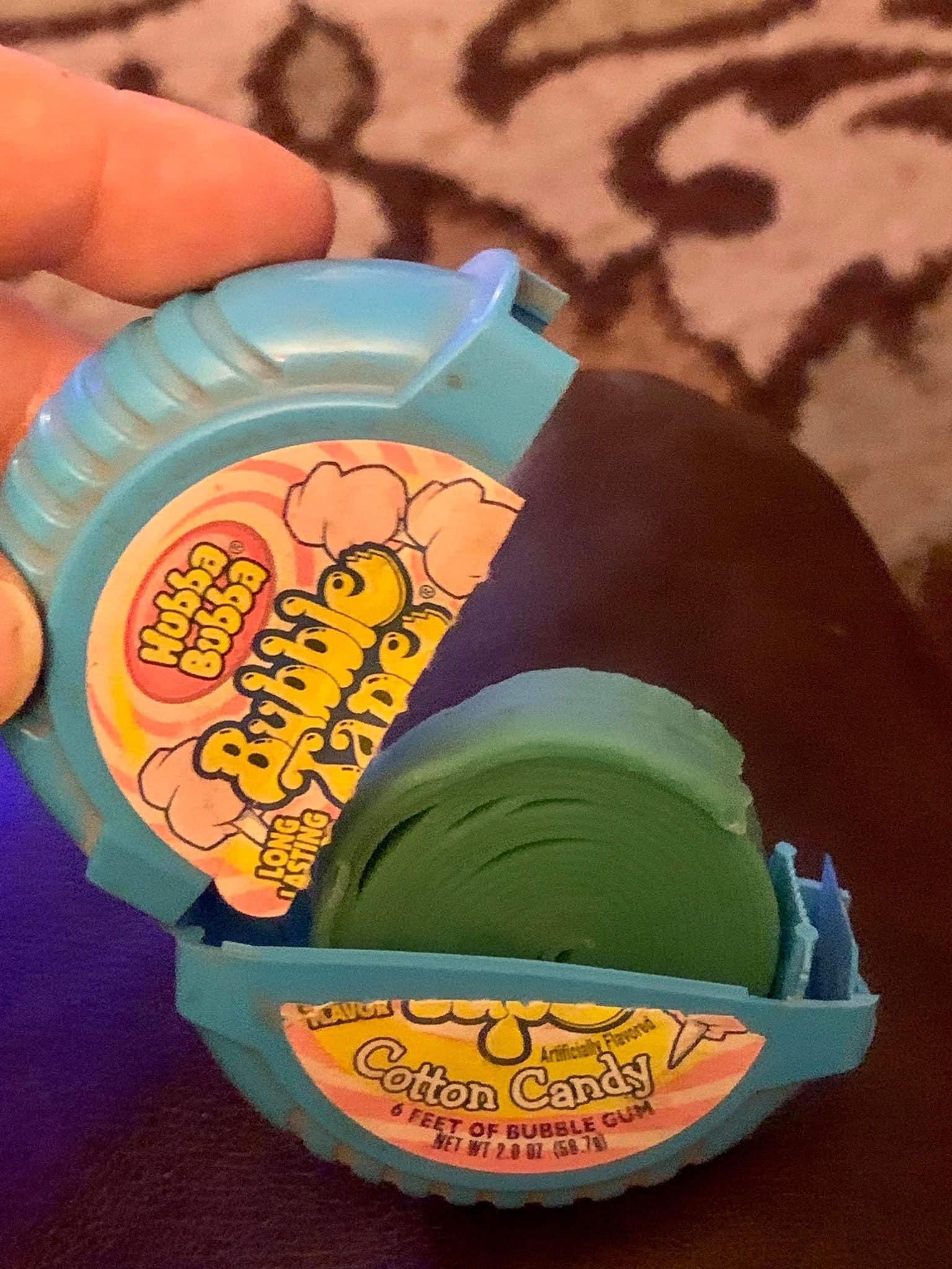 20 years ago my friend got her bubble tape taken away by her dad for not sharing. Today he gave it back to her. It’s so old It turned green.